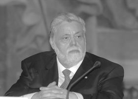 IL FUTURO SI COSTRUISCE  NEL PRESENTE