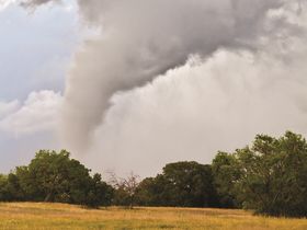 AL LAVORO DOPO L’URAGANO