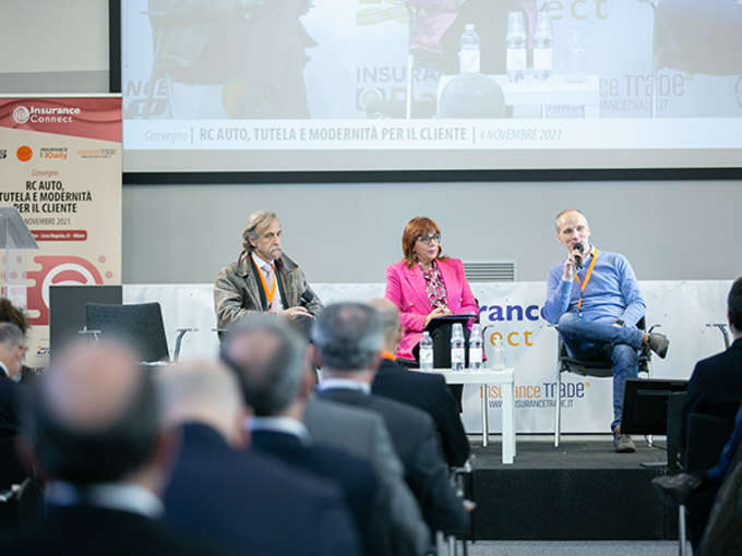 UN ECOSISTEMA PER GOVERNARE LA NUOVA MOBILITÀ