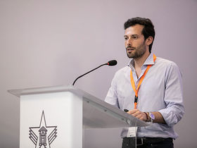 TECNOLOGIA NON È SINONIMO DI ONLINE