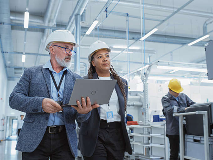 UN APPROCCIO SPECIALISTICO AI RISCHI D’IMPRESA