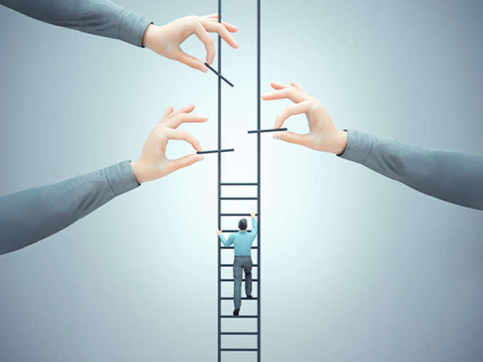 ARDONAGH, I PROGETTI DI UN BROKER INTRAPRENDENTE