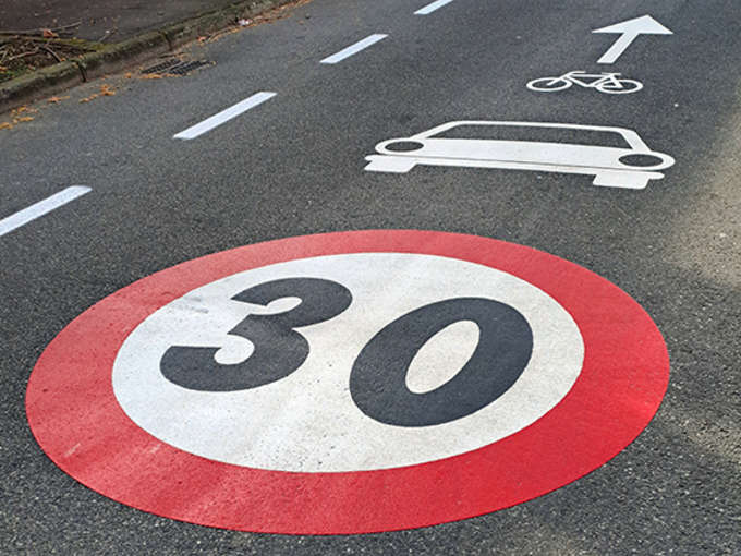 RIPENSARE LA MOBILITÀ PARTENDO DAI CENTRI URBANI